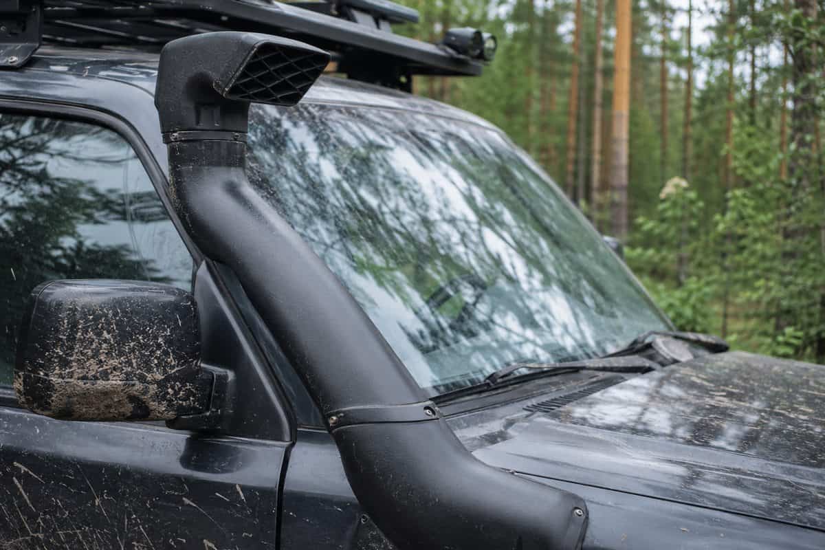 Шноркель на УАЗ Patriot у стойки — точка забора воздуха выше капота, Custom's Tuning, Тюмень