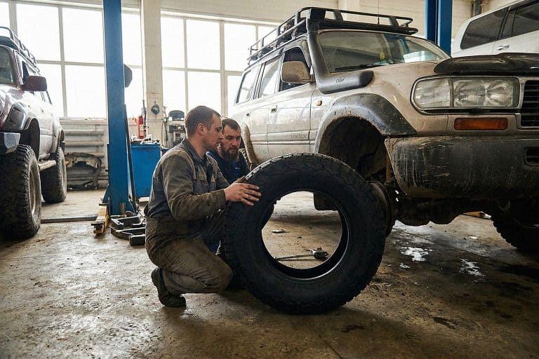 Как выбрать шины Maxxis RAZR: AT, MT и правильный размер