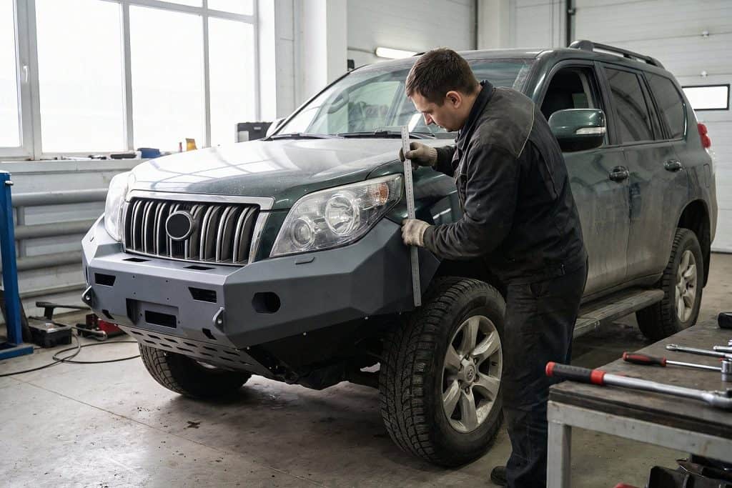 Силовой бампер на Toyota Land Cruiser Prado 150 в мастерской — Custom's Tuning, Тюмень