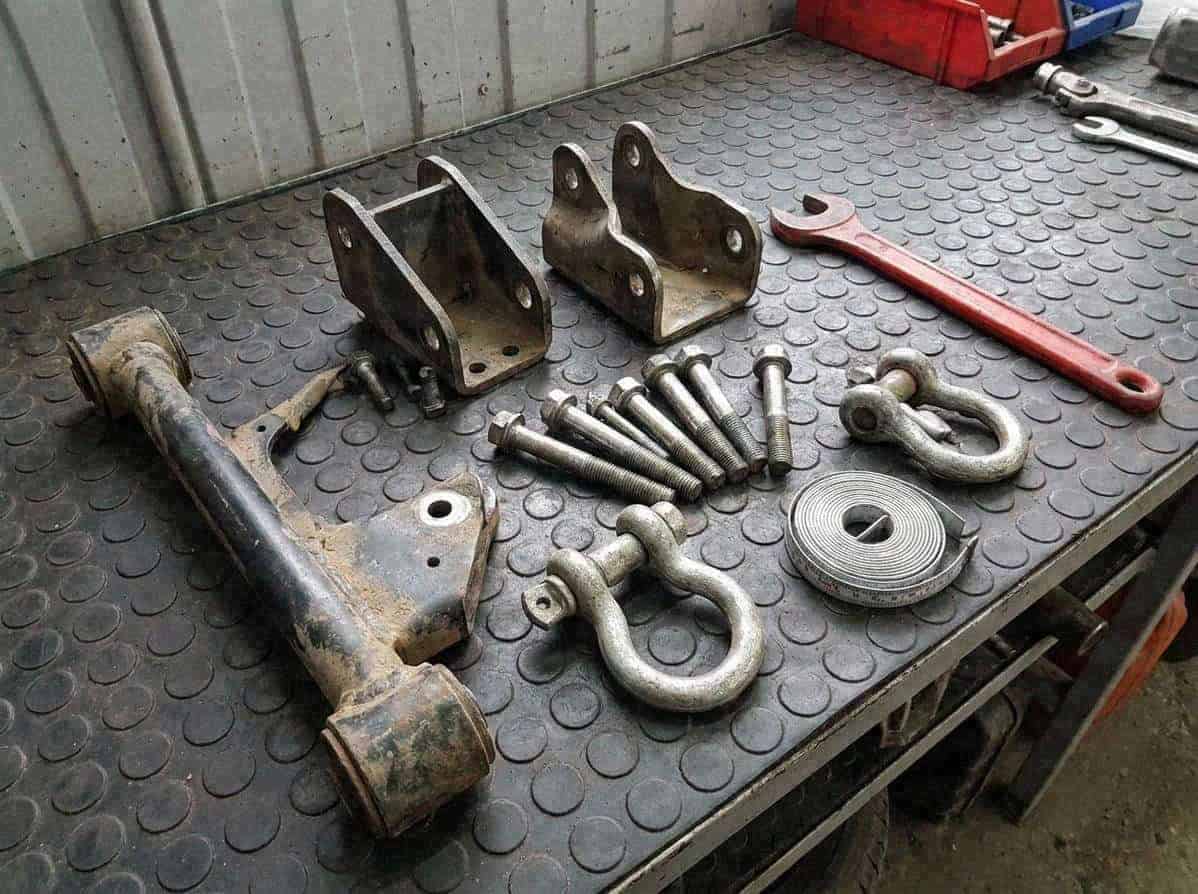 Как выбрать силовой бампер Прадо 95: перед и зад — Custom's Tuning, Тюмень
