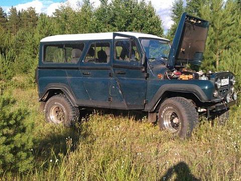 УАЗ Барс: лифт, пневмо, рулевое и салон