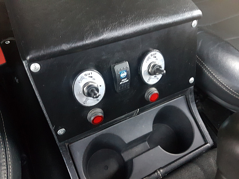 LR Defender: портальные редукторы, силовые бамперы, лебёдки, пневмосистема, доп. свет