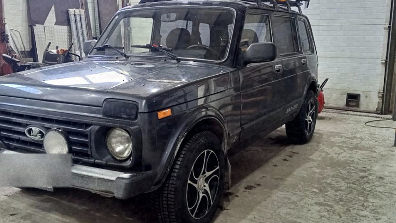 LADA Niva (тёмно-серая) — фото 1 работ в Custom's Tuning, Тюмень