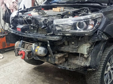 Toyota Hilux (серый) — фото 3 работ в Custom's Tuning, Тюмень
